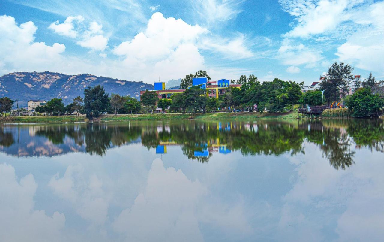 Jinsha Lake Side Hotel Exterior foto