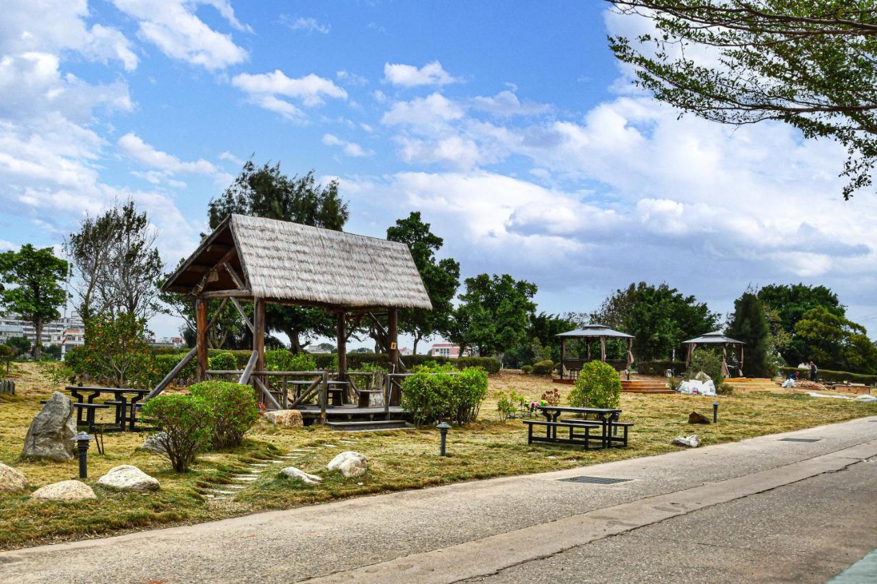 Jinsha Lake Side Hotel Exterior foto